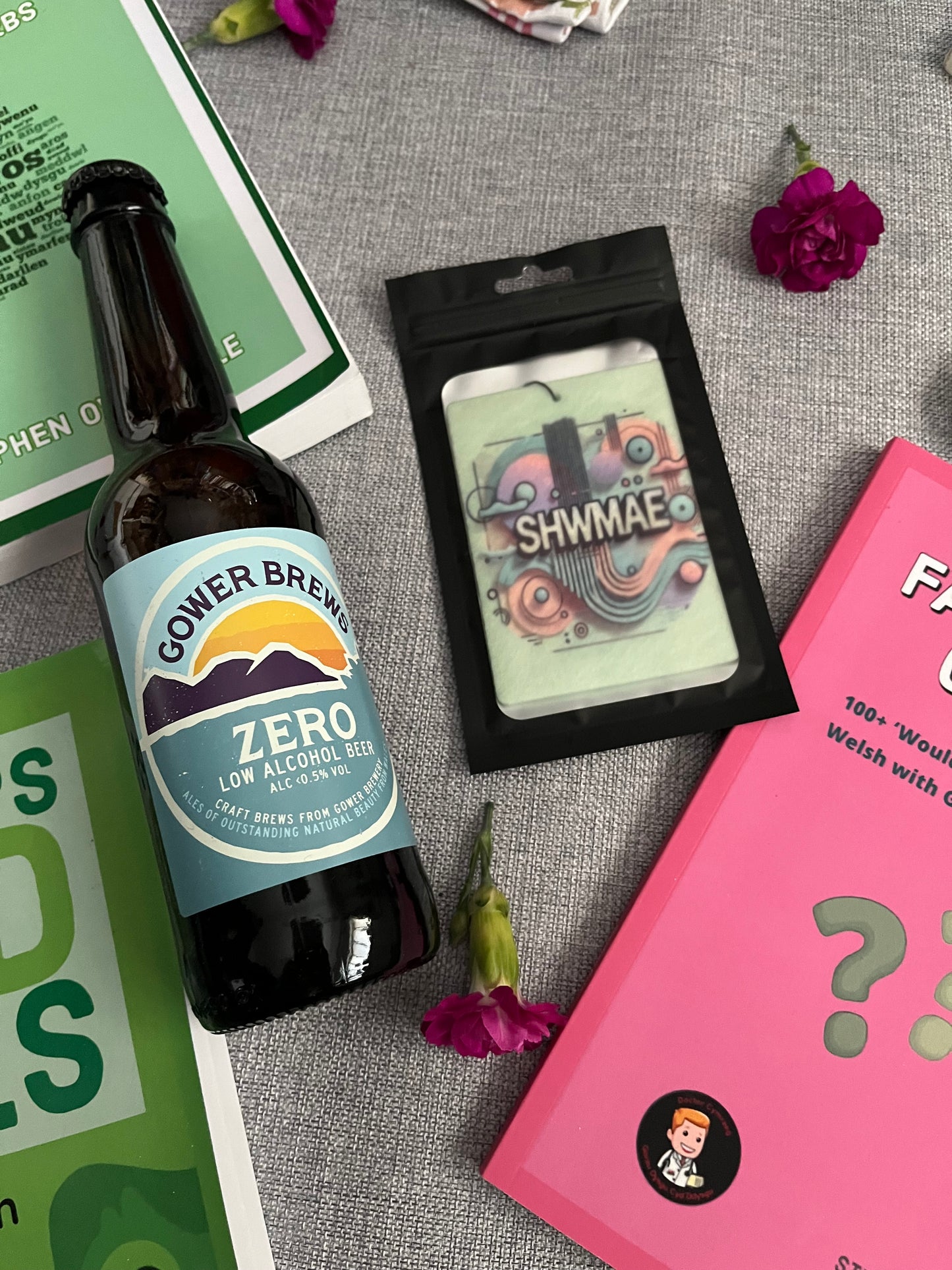 Mystery bundle for Welsh Learners 🏴