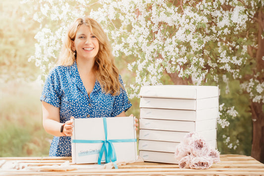 2025 Monthly Rolling Subscription Box for Welsh Learners