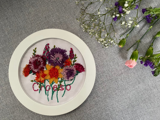 Croeso (welcome) floral embroidery in white frame. 15cm diameter /Welsh Cymru Anrheg flower botanical art needle craft Cymraes