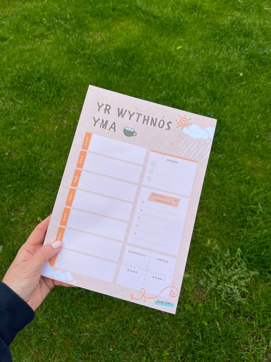 Welsh language desk pad/ weekly planner A4