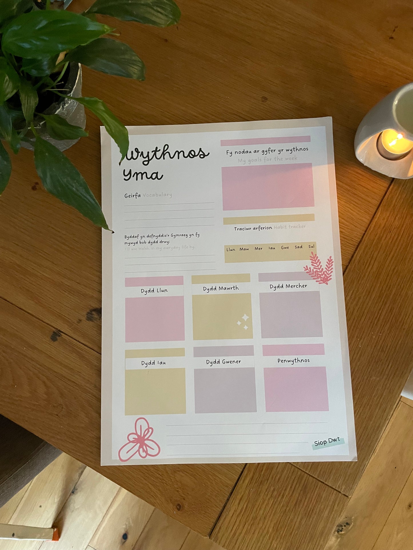 Welsh language desk pad/ weekly planner A3.