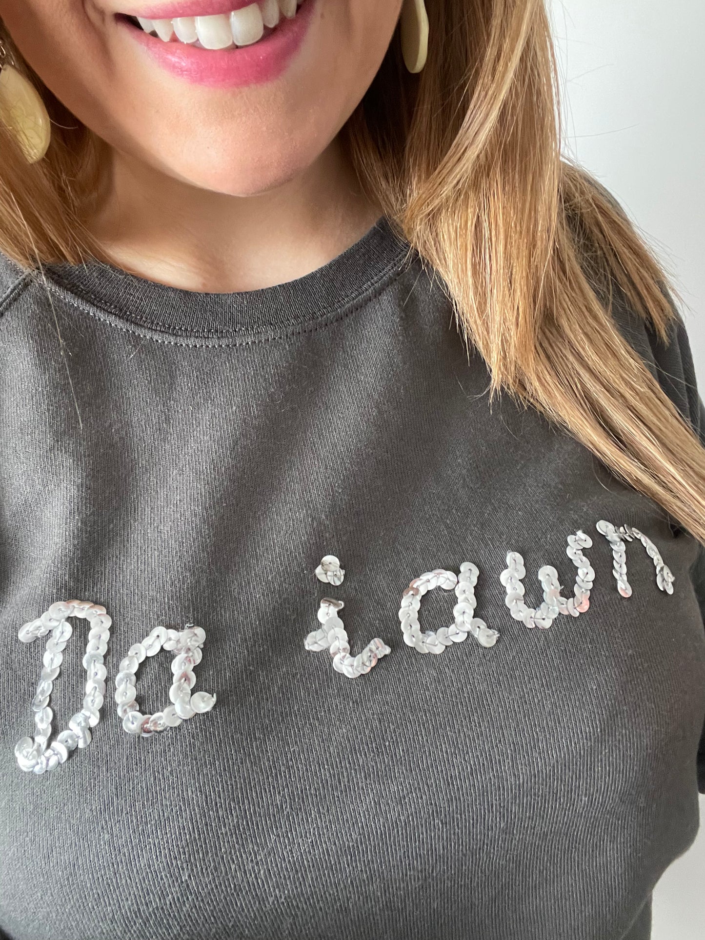 Hand sewn ‘Da iawn’ sequin jumper
